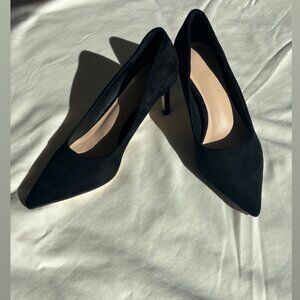 Black Pointed Heels Size 33EU - New - Box & Dust Bag Included